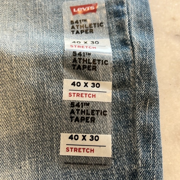 Levi’s 541 - Picture 4 of 9